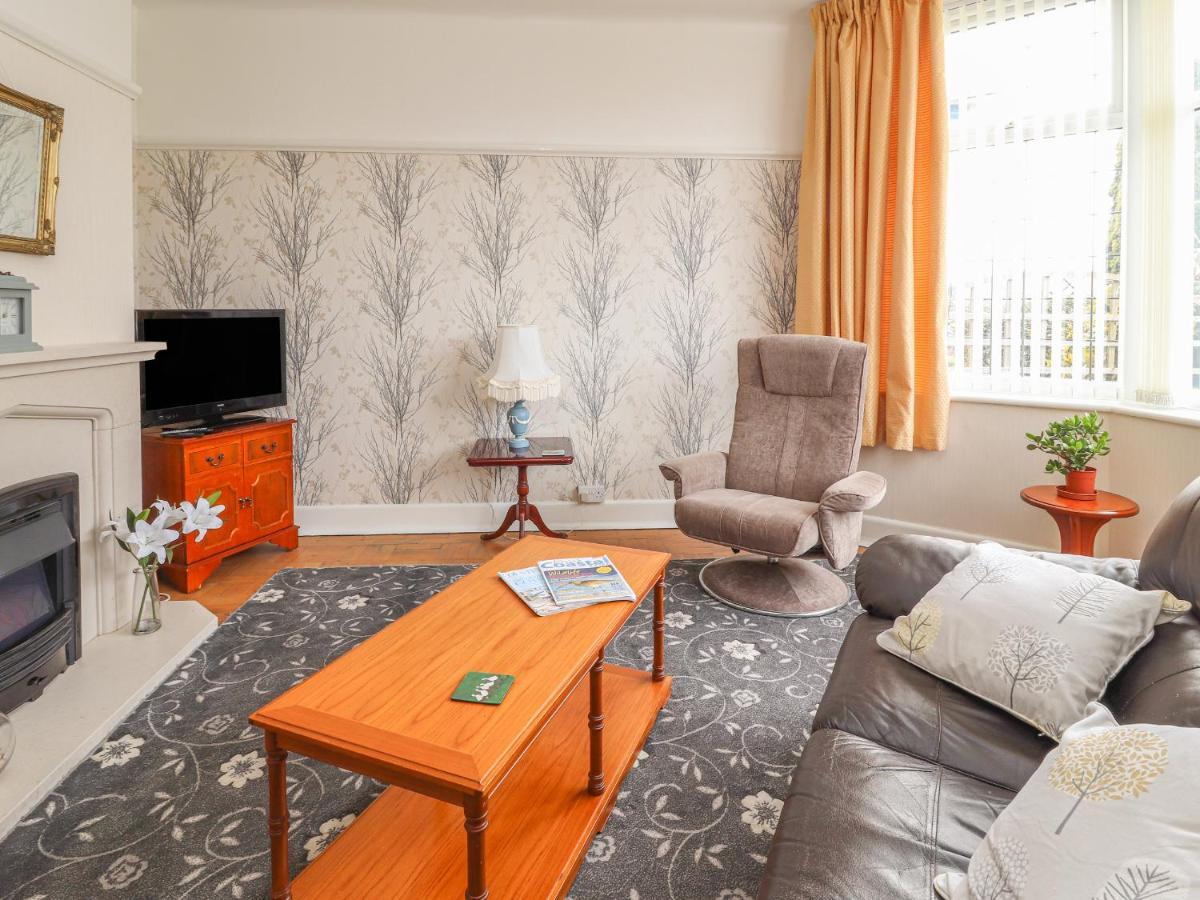 Coniston Apartment Colwyn Bay Exterior foto